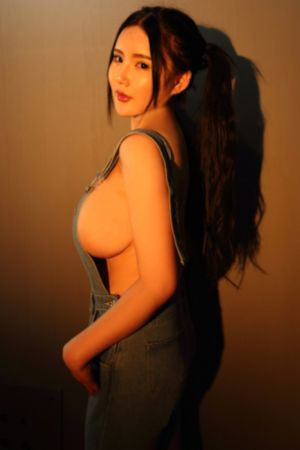 日韩精品最新在线张茜儿_BD英语在线播放