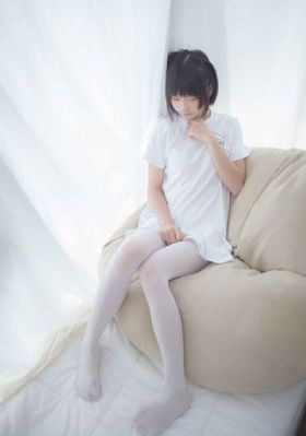 欧美唯美女生笑头像_BD国语免费观看