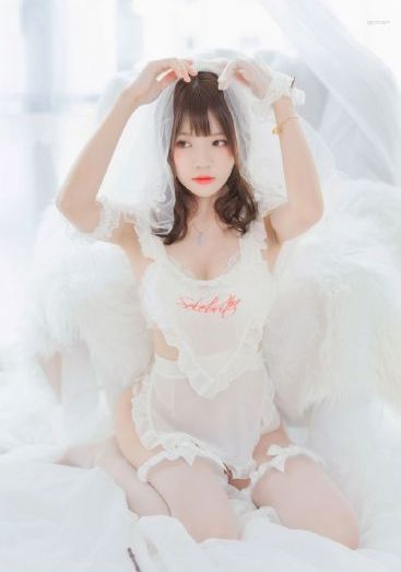 欧美明星激情_超清全集免费播放