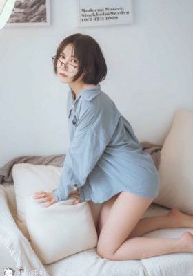 成人医生用听诊器流氓的视频_国产剧超清在线观看